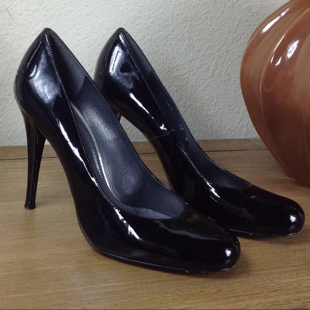Stuart Weitzman Black Patent Leather Stiletto Heel - Picture 2 of 8